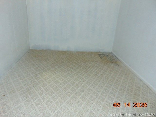 835 W Larkspur Drive, Jeffersonville, IN 47130