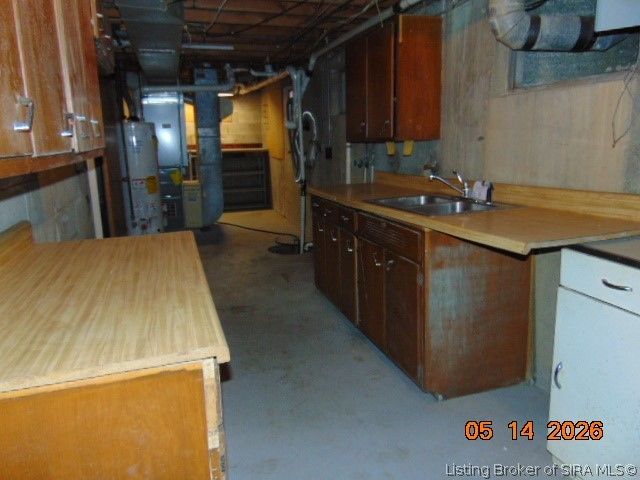 835 W Larkspur Drive, Jeffersonville, IN 47130