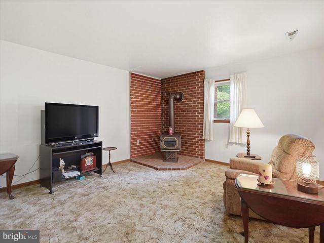 6309 FULMER RD, Frederick, MD 21703