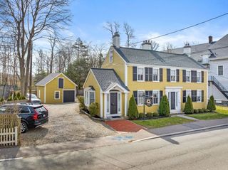 15 Brook Street, Cohasset, MA 02025