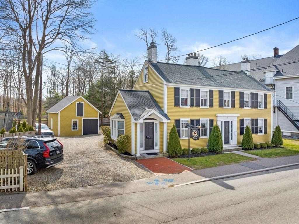 15 Brook Street, Cohasset, MA 02025
