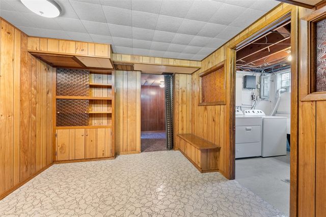 4813 Sandy Dr, Monroeville, PA 15146