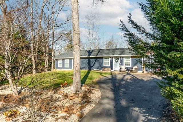 6120 Cardinal Drive, Gainesville, GA 30506