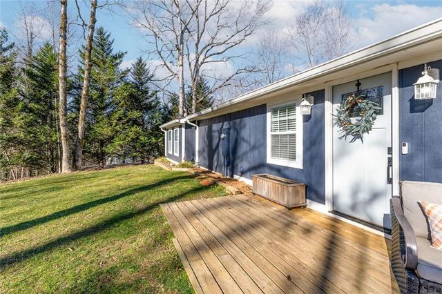 6120 Cardinal Drive, Gainesville, GA 30506