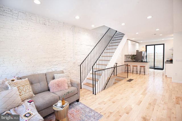 2539 COLLINS ST, Philadelphia, PA 19125