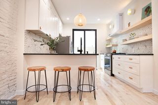 2539 COLLINS ST, Philadelphia, PA 19125