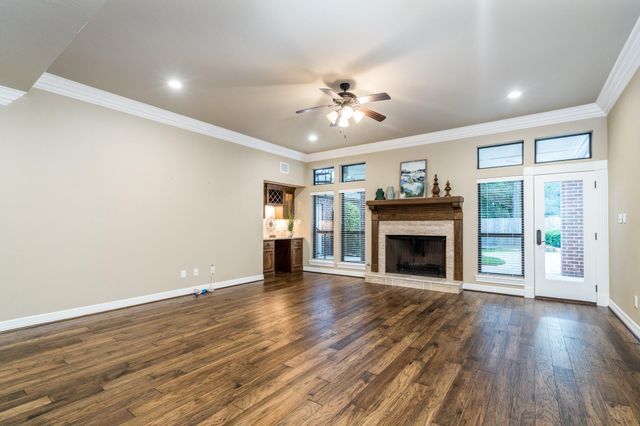 5310 Frensham Circle, Houston, TX 77041