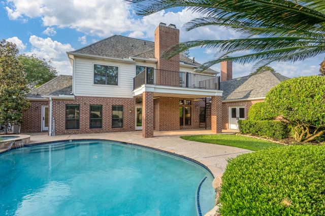 5310 Frensham Circle, Houston, TX 77041