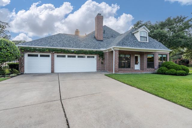 5310 Frensham Circle, Houston, TX 77041