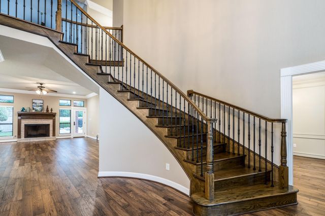 5310 Frensham Circle, Houston, TX 77041