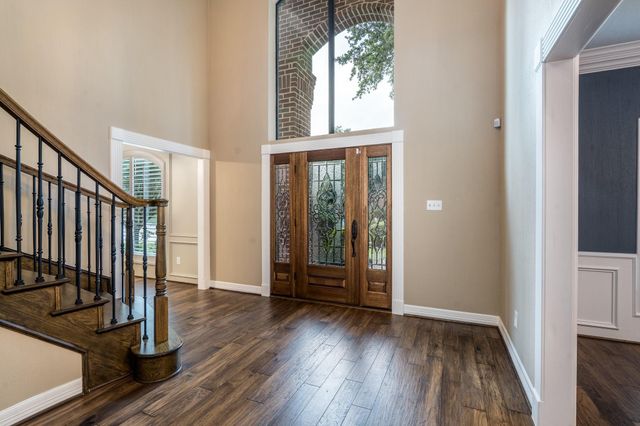 5310 Frensham Circle, Houston, TX 77041