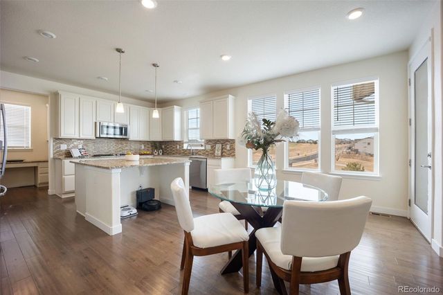 8255 S Vandriver Way, Aurora, CO 80016