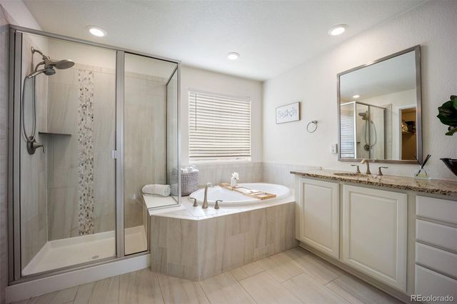 8255 S Vandriver Way, Aurora, CO 80016