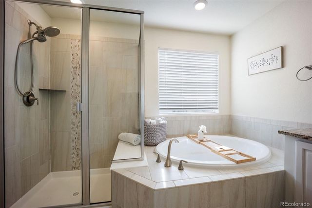 8255 S Vandriver Way, Aurora, CO 80016