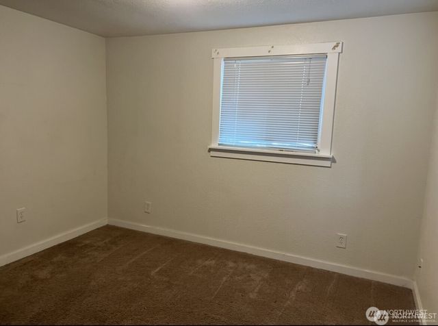 811 & 813 E Fairhaven Avenue, Burlington, WA 98233