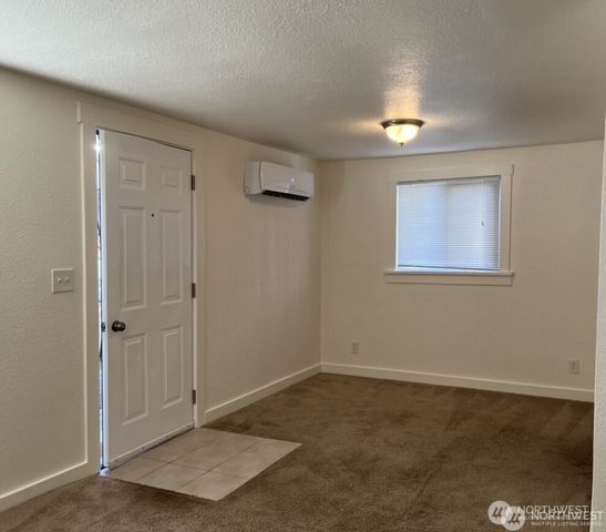 811 & 813 E Fairhaven Avenue, Burlington, WA 98233