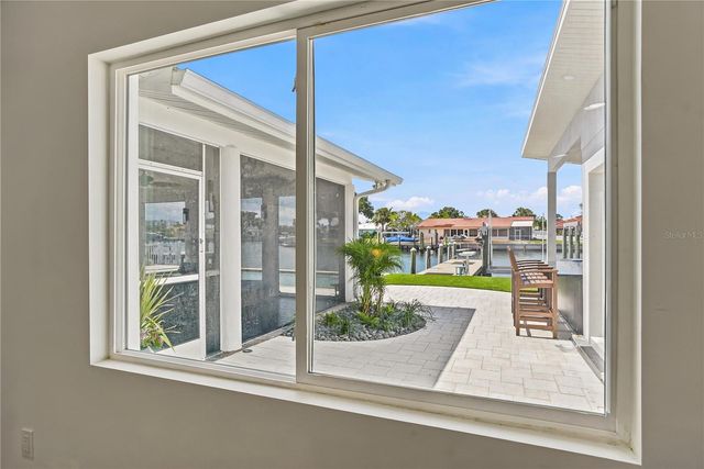 3896 42ND AVENUE S, St Petersburg, FL 33711