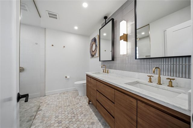 3896 42ND AVENUE S, St Petersburg, FL 33711