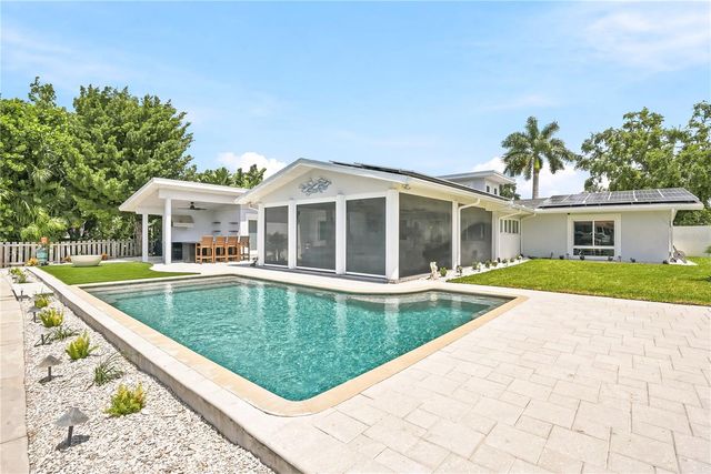 3896 42ND AVENUE S, St Petersburg, FL 33711