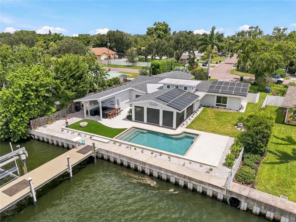 3896 42ND AVENUE S, St Petersburg, FL 33711