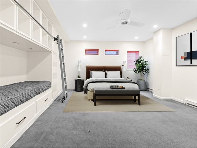 189 Laurel Avenue 189, Providence, RI 02906