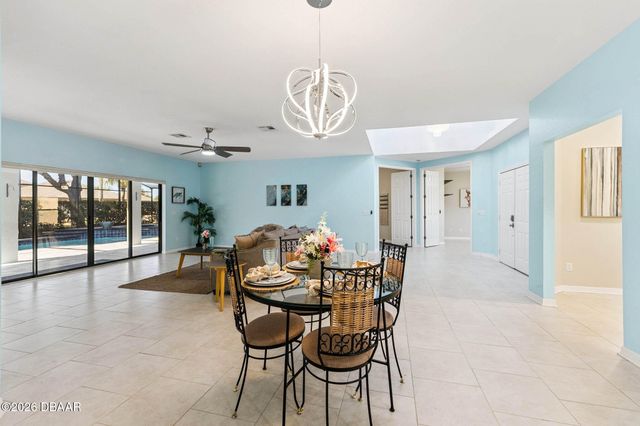 1995 Royal St George Court, Port Orange, FL 32128