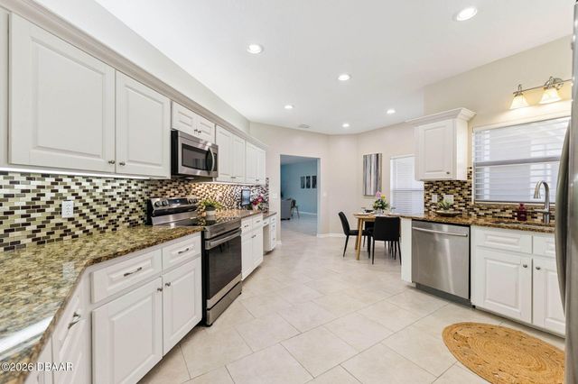 1995 Royal St George Court, Port Orange, FL 32128