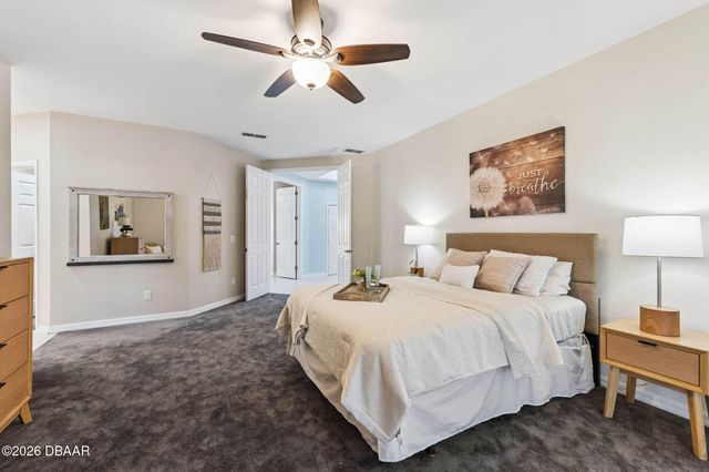 1995 Royal St George Court, Port Orange, FL 32128