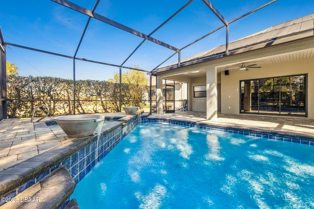 1995 Royal St George Court, Port Orange, FL 32128