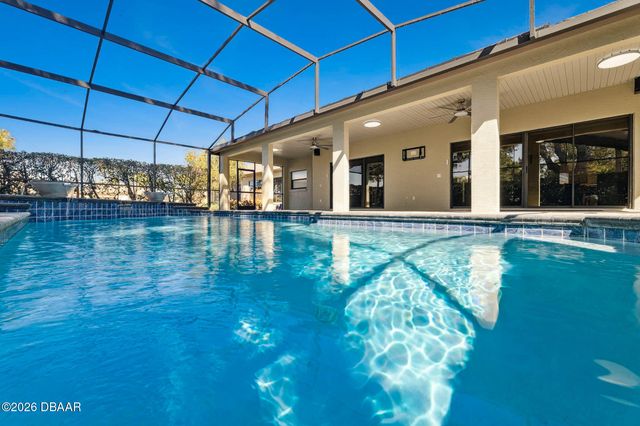 1995 Royal St George Court, Port Orange, FL 32128