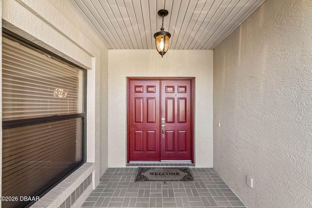 1995 Royal St George Court, Port Orange, FL 32128