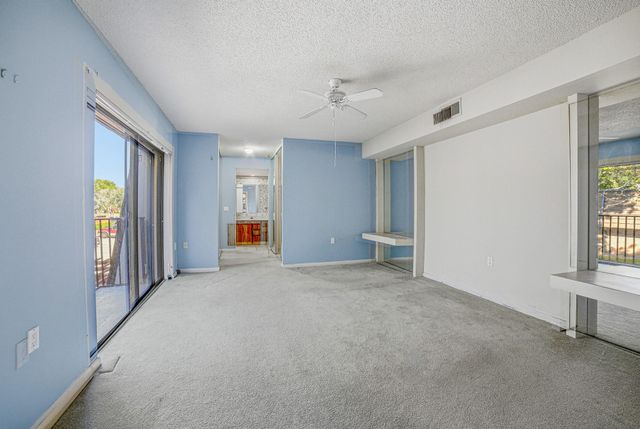 9101 SW 19th Place B, Davie, FL 33324