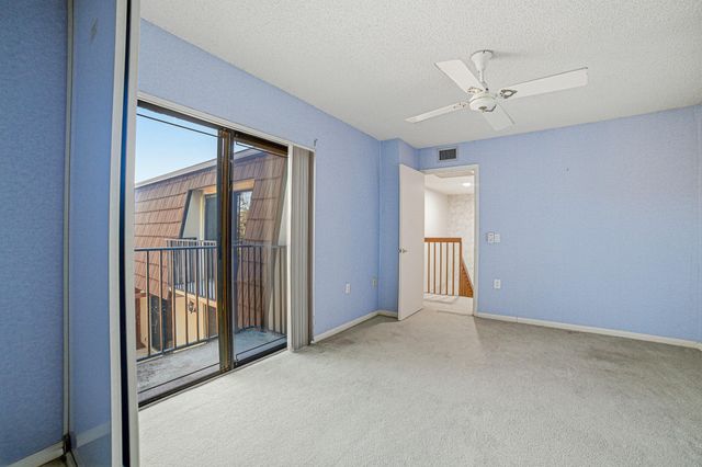 9101 SW 19th Place B, Davie, FL 33324