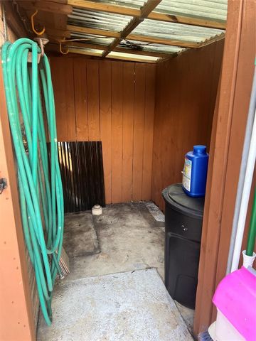 9101 SW 19th Place B, Davie, FL 33324