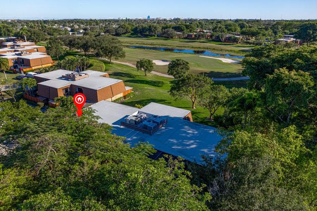 9101 SW 19th Place B, Davie, FL 33324