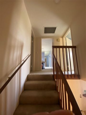 9101 SW 19th Pl B, Davie, FL 33324