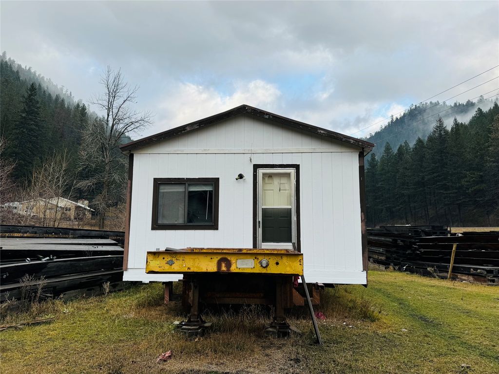 14100 Hwy 93 N C, Missoula, MT 59808 photo 2