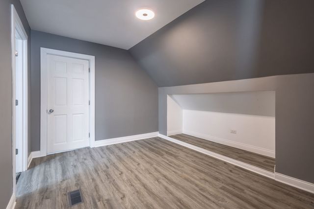 6830 S Honore Street, Chicago, IL 60636