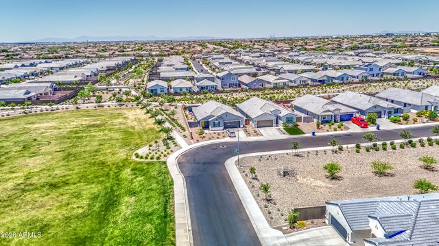 2968 W SHANLEY Avenue, Apache Junction, AZ 85120
