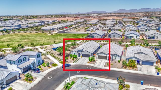 2968 W SHANLEY Avenue, Apache Junction, AZ 85120