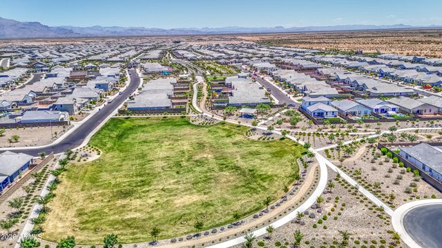 2968 W SHANLEY Avenue, Apache Junction, AZ 85120