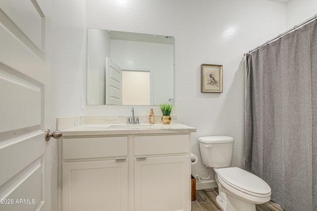 2968 W SHANLEY Avenue, Apache Junction, AZ 85120
