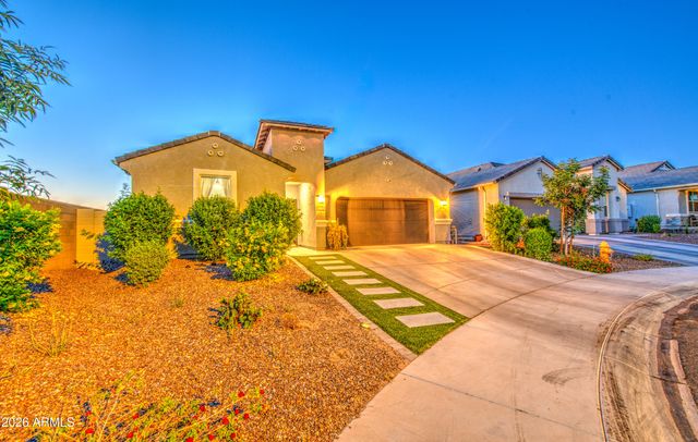 2968 W SHANLEY Avenue, Apache Junction, AZ 85120