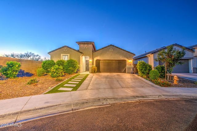 2968 W SHANLEY Avenue, Apache Junction, AZ 85120