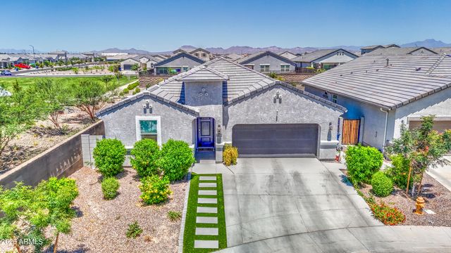 2968 W SHANLEY Avenue, Apache Junction, AZ 85120