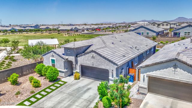 2968 W SHANLEY Avenue, Apache Junction, AZ 85120