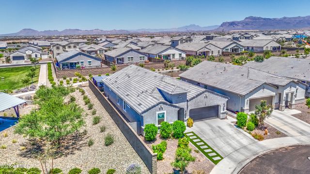 2968 W SHANLEY Avenue, Apache Junction, AZ 85120