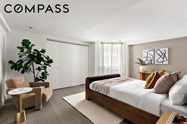 222 E 5th St Apt 2, New York City, NY 10003