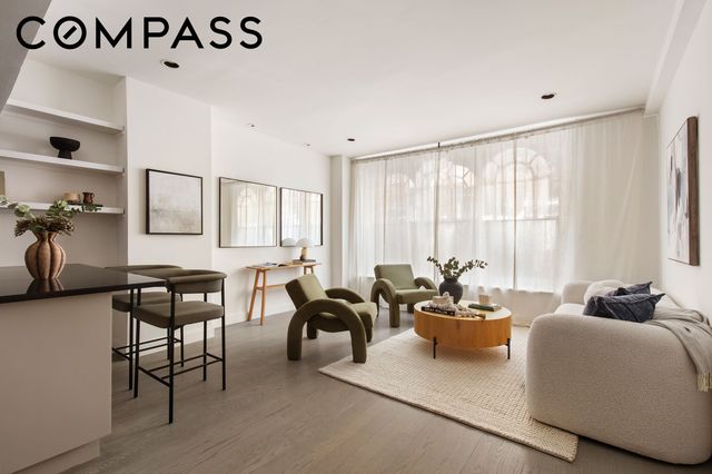 222 E 5th St Apt 2, New York City, NY 10003