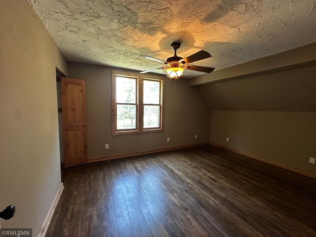 12737 375th Street, North Branch, MN 55056